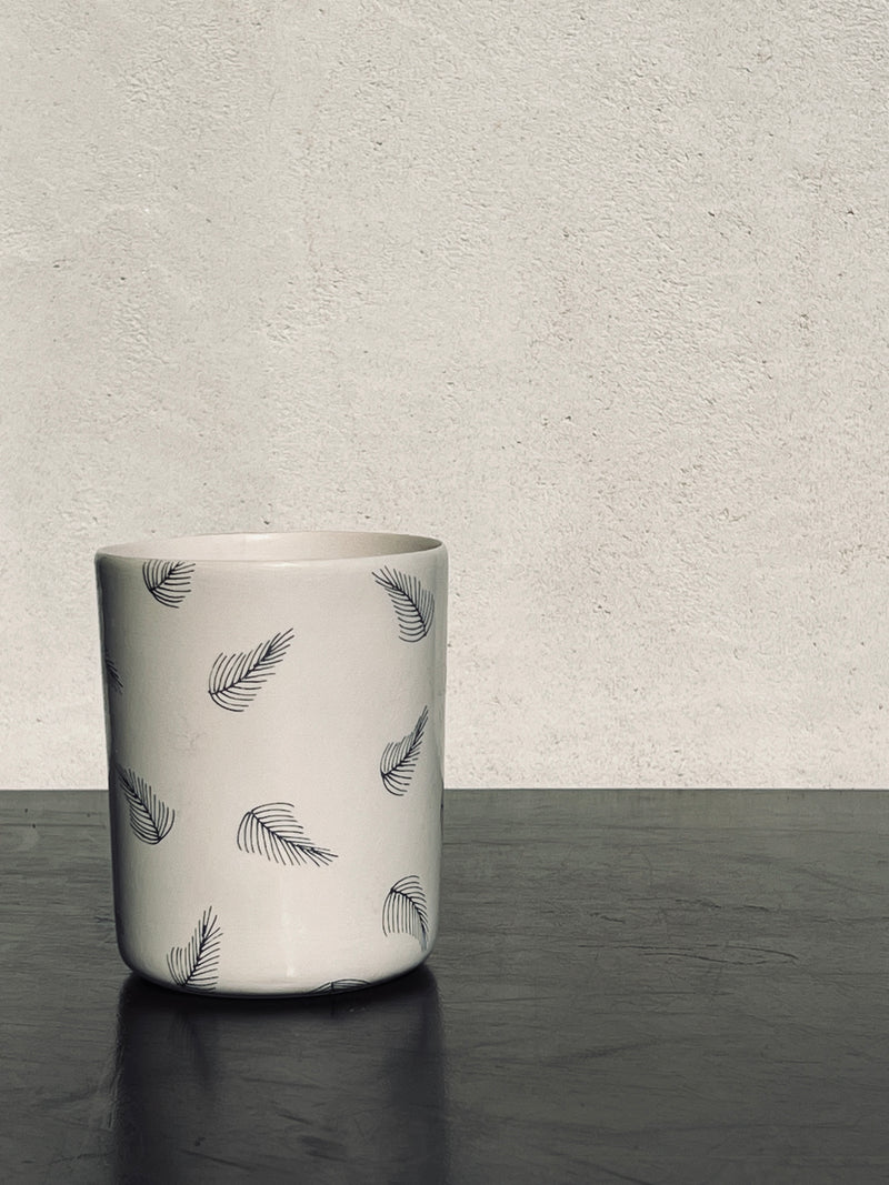 Mug XXL Feather small-Three Seven Paris- Ceramic Plates, Platters, Bowls, Coffee Cups. Animal Designs, Zebra, Flamingo, Elephant. Graphic Designs and more.