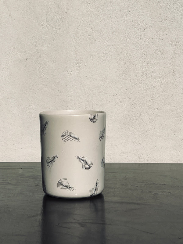 Mug XXL Feather small-Three Seven Paris- Ceramic Plates, Platters, Bowls, Coffee Cups. Animal Designs, Zebra, Flamingo, Elephant. Graphic Designs and more.