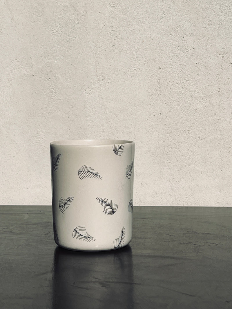 Mug XXL Feather small-Three Seven Paris- Ceramic Plates, Platters, Bowls, Coffee Cups. Animal Designs, Zebra, Flamingo, Elephant. Graphic Designs and more.