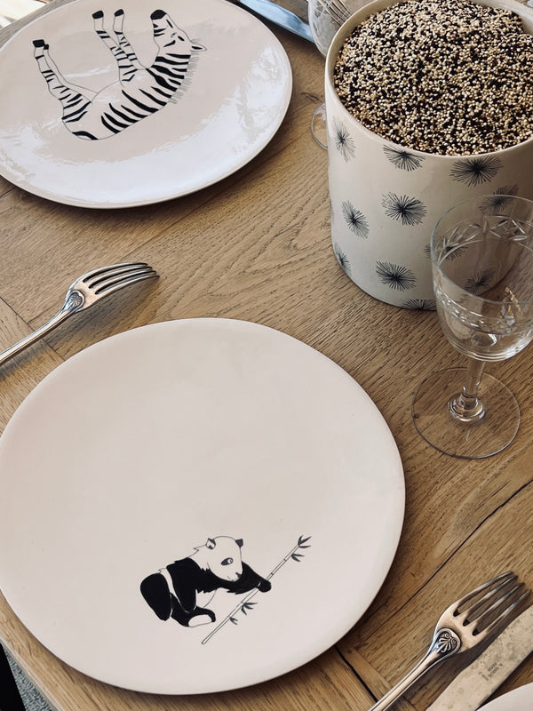 Assiette principale Panda Baby-ASSIETTE PRINCIPALE-Three Seven Paris- Ceramic Plates, Platters, Bowls, Coffee Cups. Animal Designs, Zebra, Flamingo, Elephant. Graphic Designs and more.