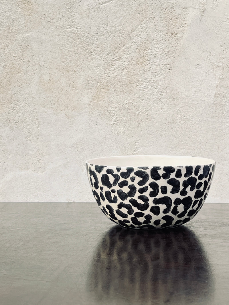 Noodles XXL Leopard print large-NOODLES-Three Seven Paris- Ceramic Plates, Platters, Bowls, Coffee Cups. Animal Designs, Zebra, Flamingo, Elephant. Graphic Designs and more.