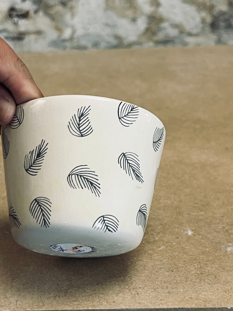 DS 8-TASSE À THÉ-Three Seven Paris- Ceramic Plates, Platters, Bowls, Coffee Cups. Animal Designs, Zebra, Flamingo, Elephant. Graphic Designs and more.