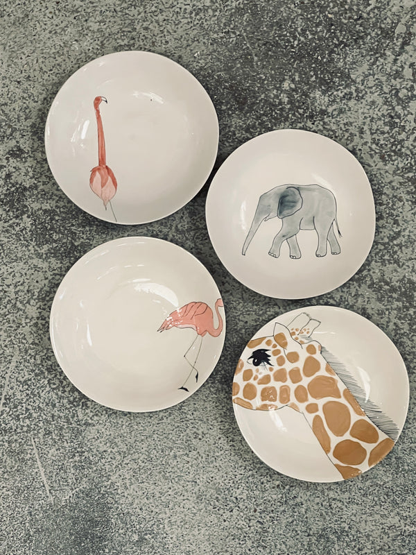 DS 139-ASSIETTE CREUSE-Three Seven Paris- Ceramic Plates, Platters, Bowls, Coffee Cups. Animal Designs, Zebra, Flamingo, Elephant. Graphic Designs and more.