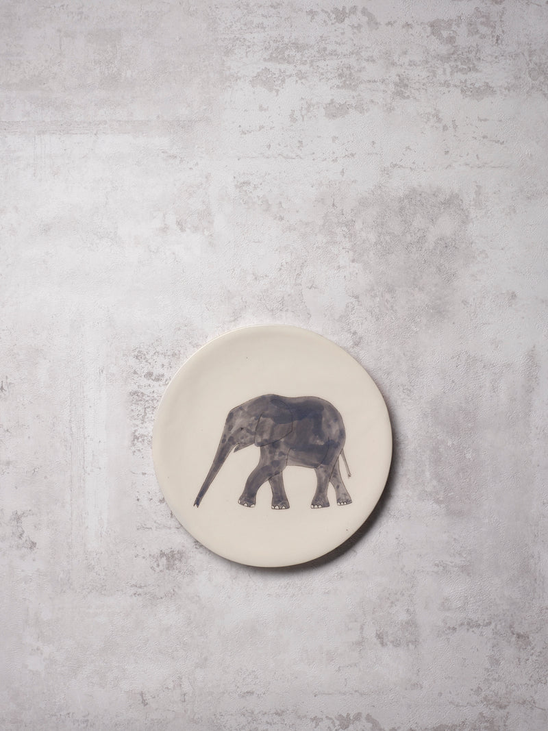Assiette à dessert Elephant Profil-ASSIETTE À DESSERT-Three Seven Paris- Ceramic Plates, Platters, Bowls, Coffee Cups. Animal Designs, Zebra, Flamingo, Elephant. Graphic Designs and more.