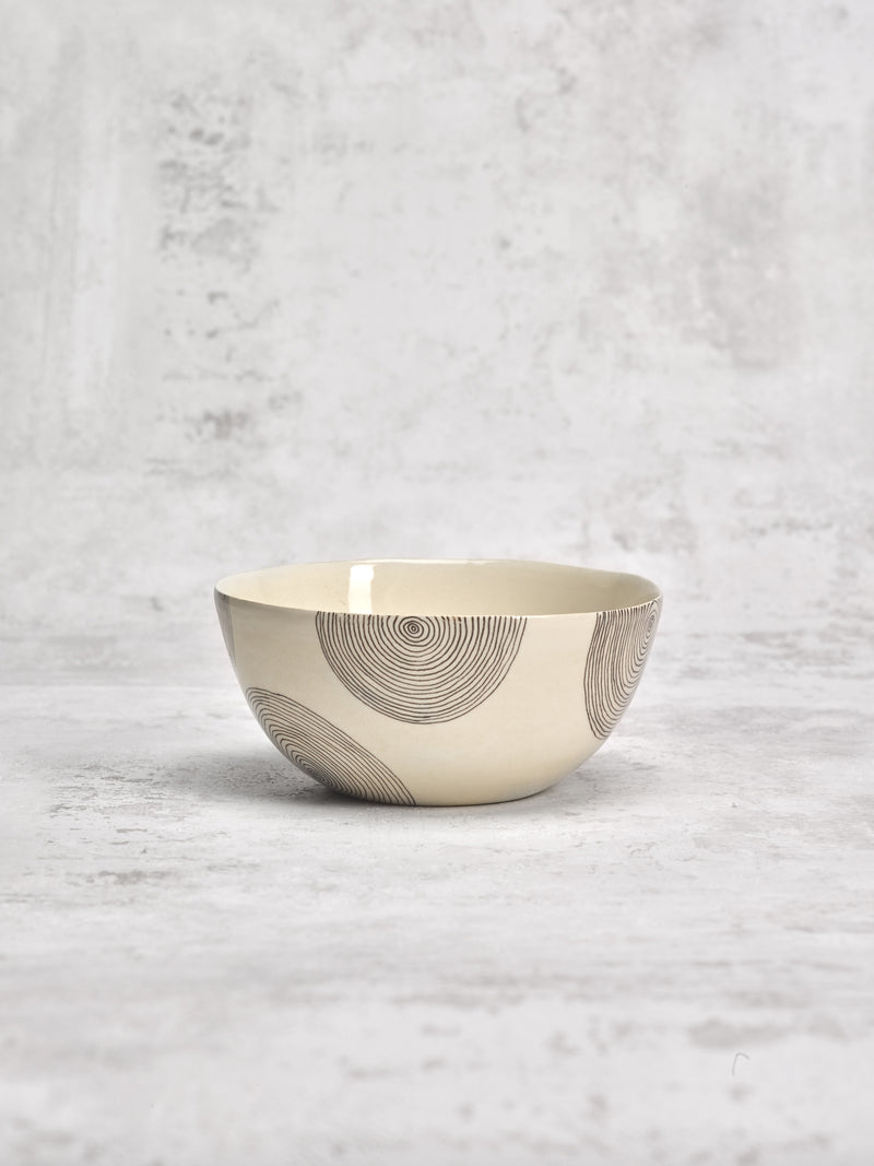 Bol Cercle Medium-BOL-Three Seven Paris- Ceramic Plates, Platters, Bowls, Coffee Cups. Animal Designs, Zebra, Flamingo, Elephant. Graphic Designs and more.