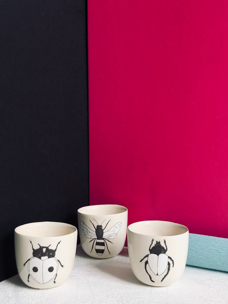 Tasse à ristretto Beetle-TASSE À RISTRETTO-Three Seven Paris- Ceramic Plates, Platters, Bowls, Coffee Cups. Animal Designs, Zebra, Flamingo, Elephant. Graphic Designs and more.
