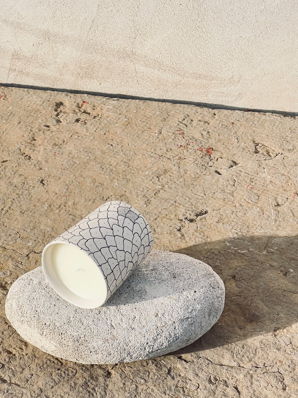 Bougie Coral Scalp-BOUGIE-Three Seven Paris- Ceramic Plates, Platters, Bowls, Coffee Cups. Animal Designs, Zebra, Flamingo, Elephant. Graphic Designs and more.
